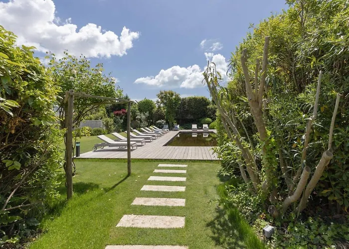 Hotel Le Chat Botte 3*