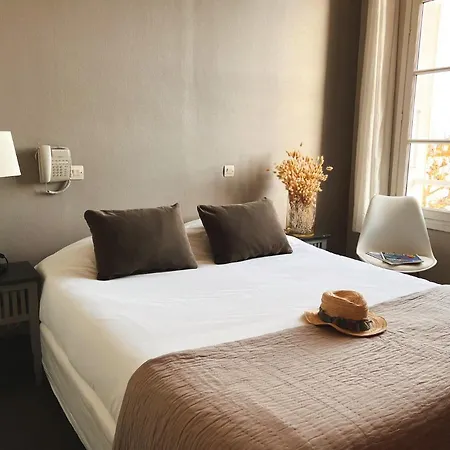 Le Botte Отель Сен-Клеман-де-Бален