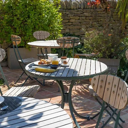 Отель Le Botte Сен-Клеман-де-Бален