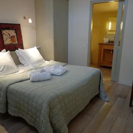 Le Botte Отель Сен-Клеман-де-Бален