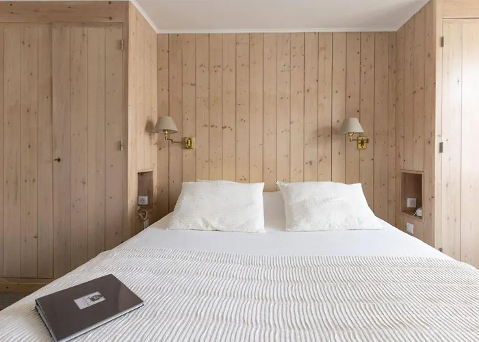 Le Chat Botte Saint-Clement-des-Baleines